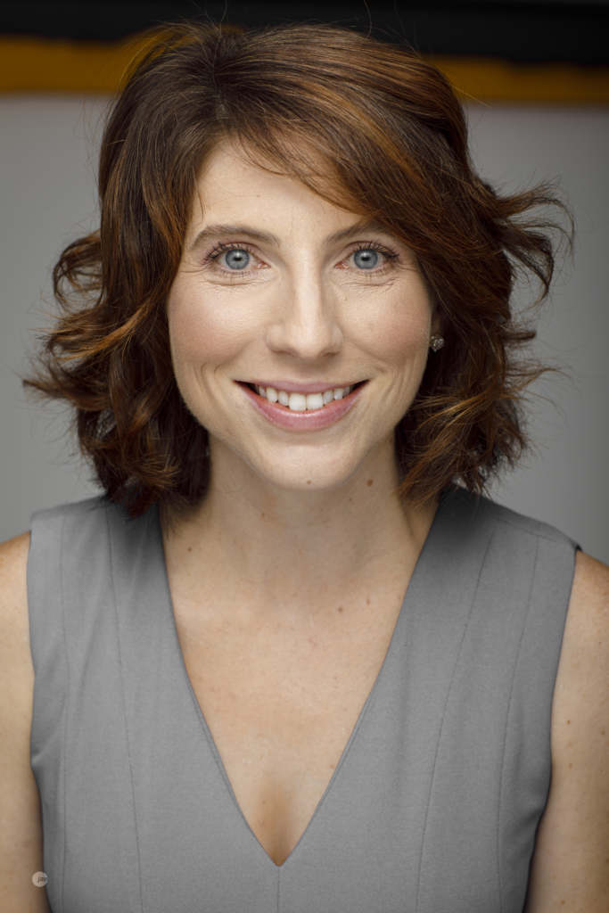 Rachel Ballard Headshot 1